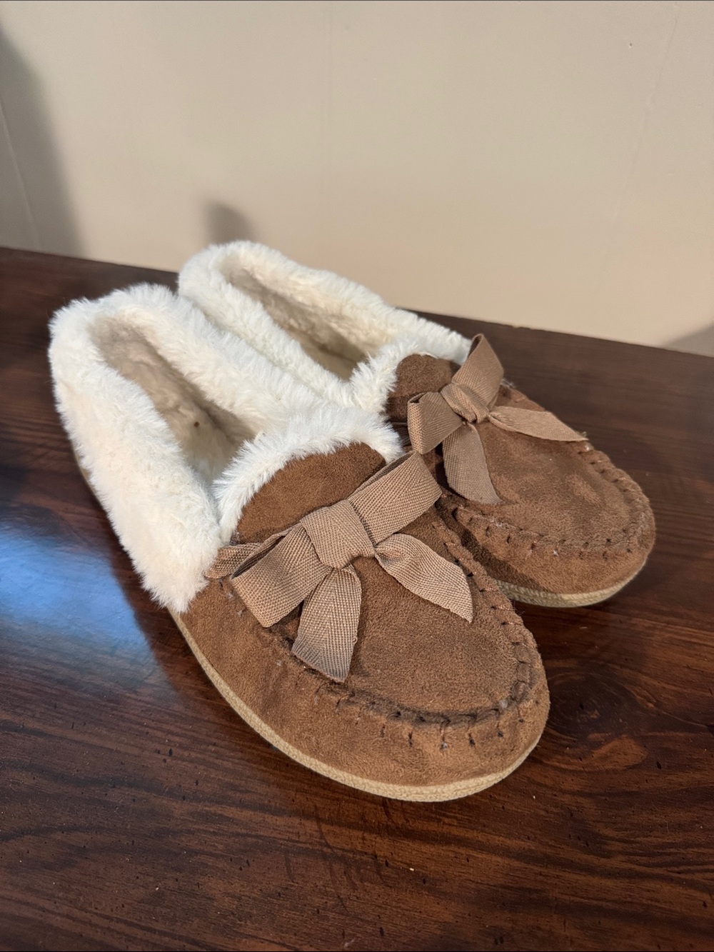 Cozy Brown Suede Bow Moccasin Slippers with Cream Faux Fur